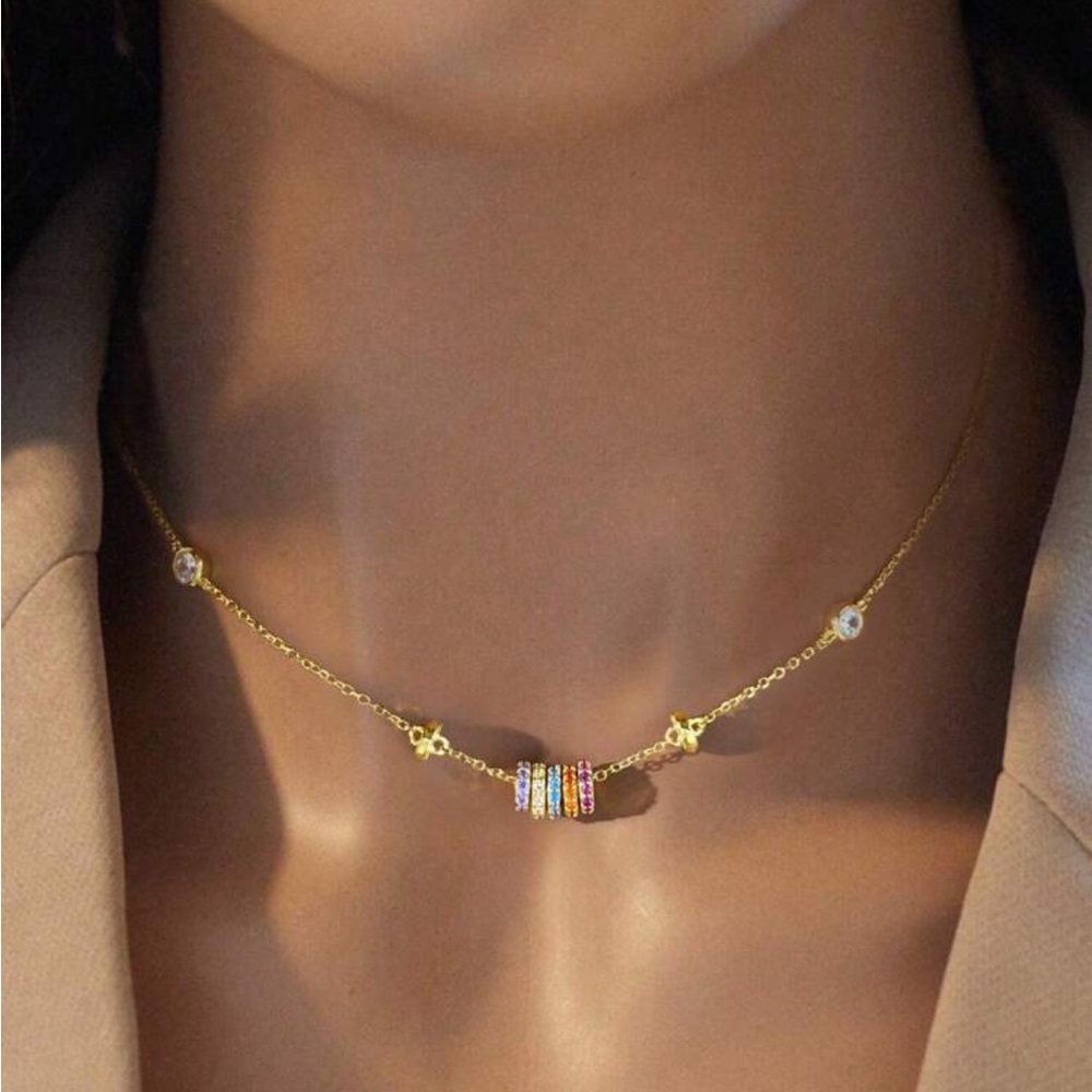 30: Sterling silver rainbow rhinestone pendant necklace